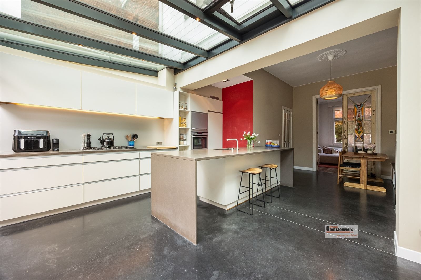 Ruime charmante woning op een zeer centrale ligging - foto 3