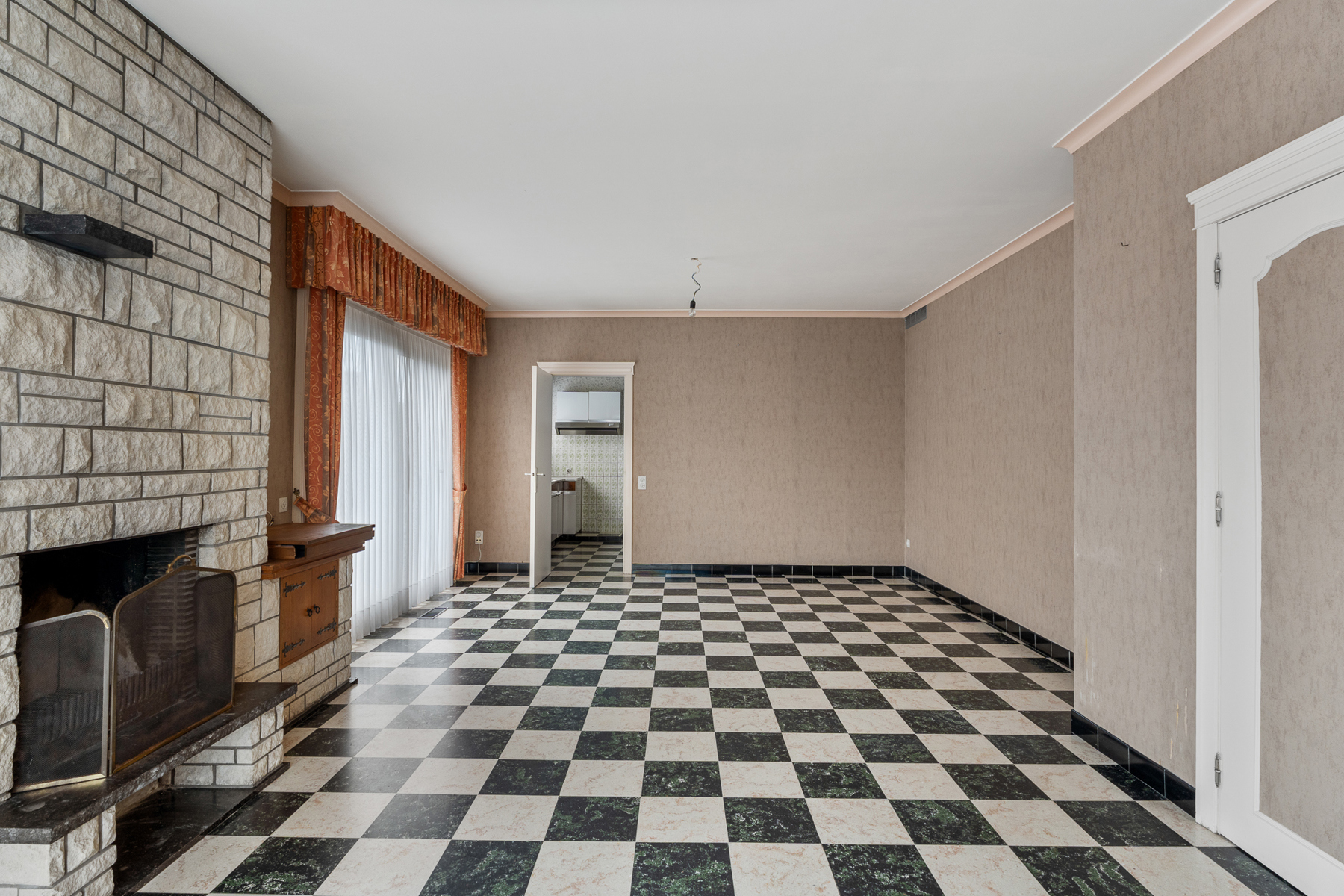 Woning met magazijn/atelier van 412 m² in Ingooigem - foto 5