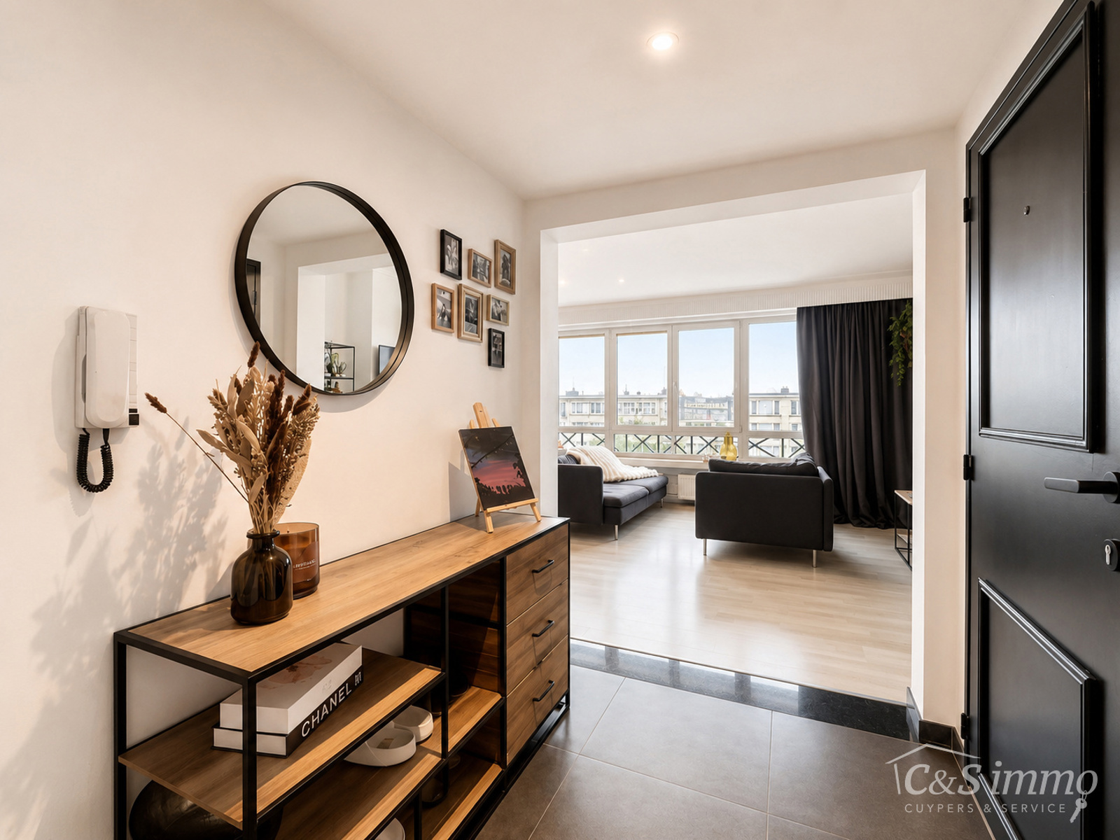 Gerenoveerd 2-slaapkamerappartement op centrale locatie - foto 4