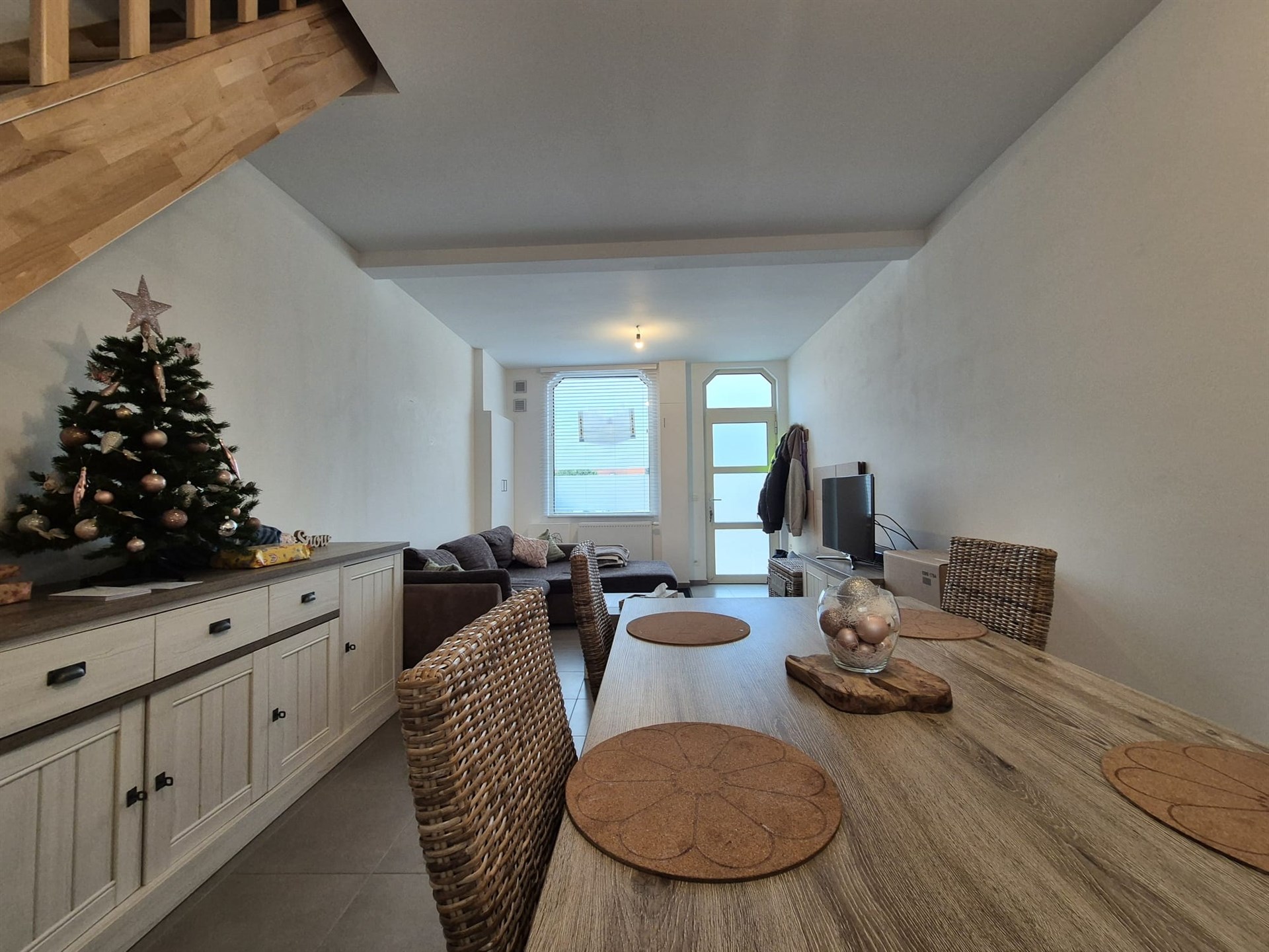 Gerenoveerde knusse rijwoning met tuin.  - foto 4