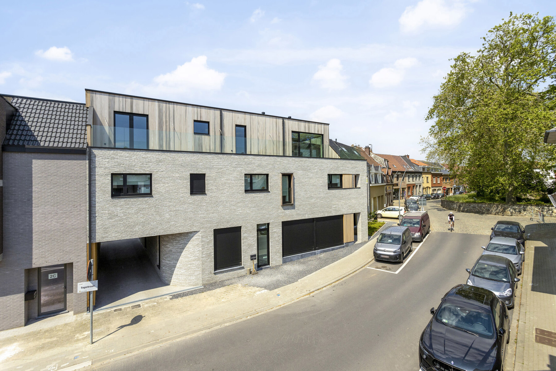 Commercial à louer à Sint-Pieters-Leeuw - photo 3