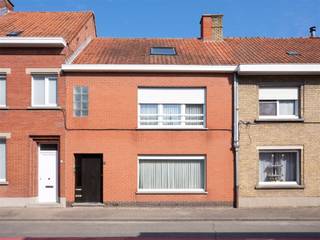 Info & Visit: 051 62 66 99 - Voor de beschrijving en de wettelijke informatieplicht (art.5.2.6 VCRO en Watertoets, EPC, EPC-nummer,…) verwijzen...