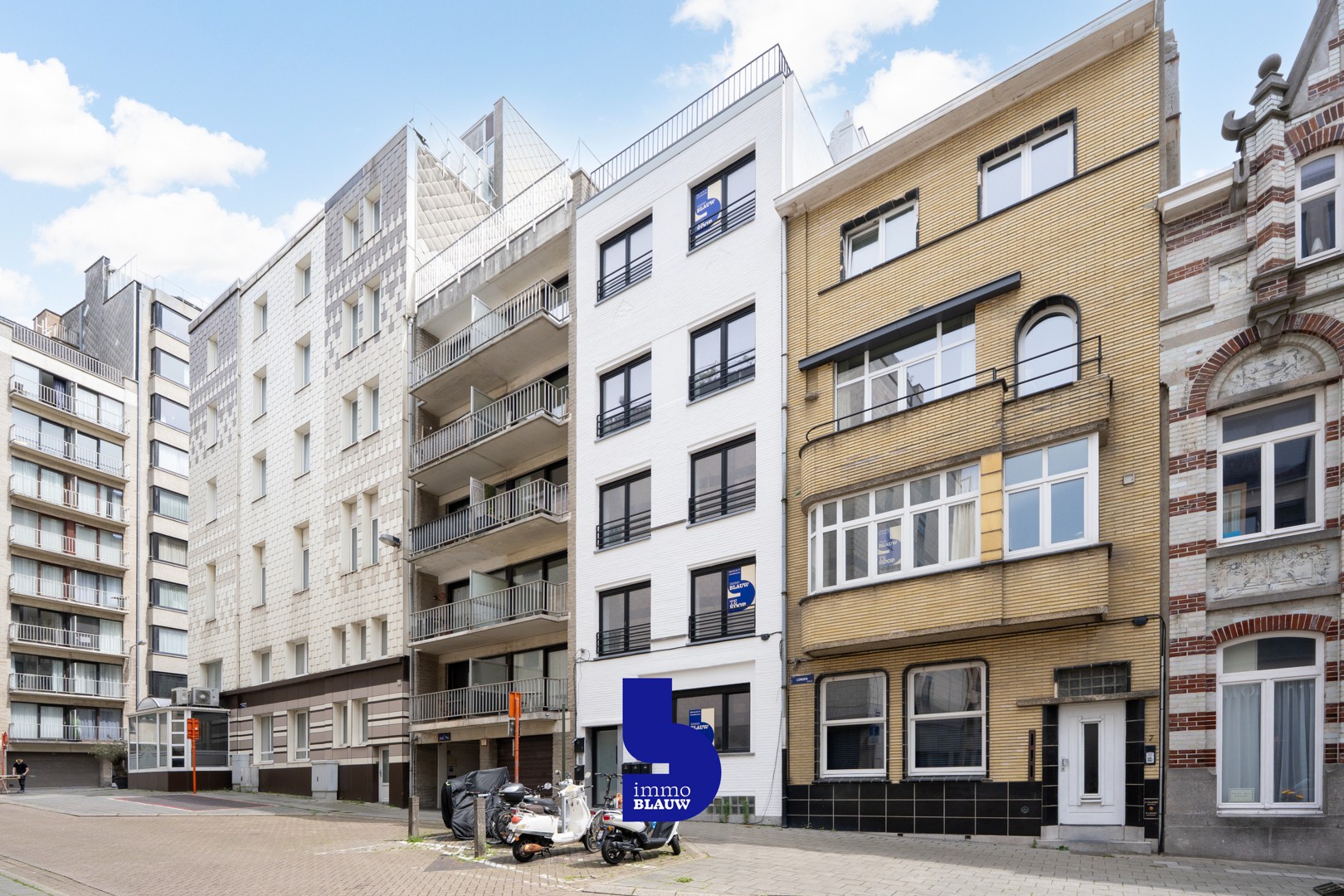 Instapklaar ruim appartement om de hoek van de zee - foto 2