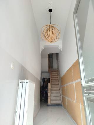 Wilt u graag komen kijken? Leg je contactmoment vast via Laura Mercelis op het nummer 0487/754.723Bent u op zoek naar een instapklare woning met...