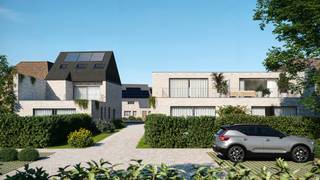 <p>Voor meer info of een bezoek, bel 054 69 39 37 - Dit appartement bevindt zich in het rechtse gebouw van het project. Het duplex appartement heeft <strong>een aparte ingang</strong> op het gelijkvloers. Via een trap bereikt men de eerste verdieping waar zich het leefgedeelte van dit appartement bevindt. Deze omvat een <strong>ruime en lichtrijke eet- en leefruimte met open keuken</strong>, met aansluitend een ruim terras (10,16 m²). Op deze verdieping is ook de ruime bergruimte/wasplaats aanwezig, alsook het aparte toilet. Via een vaste trap bereikt men de tweede verdieping met maar liefst <strong>drie ruime slaapkamers</strong> en de badkamer. <strong>Er kunnen bovengrondse autostaanplaats(en) en bergruimtes aangekocht worden. </strong>Het lastenboek, bouwplannen of verdere informatie kan verkregen worden op kantoor.</p>
<p><strong>*Prijs vermeld in de advertentie betreft prijs excl. BTW en kosten.<br />**Mogelijkheid tot aankoop aan 6% BTW.<br /></strong></p>