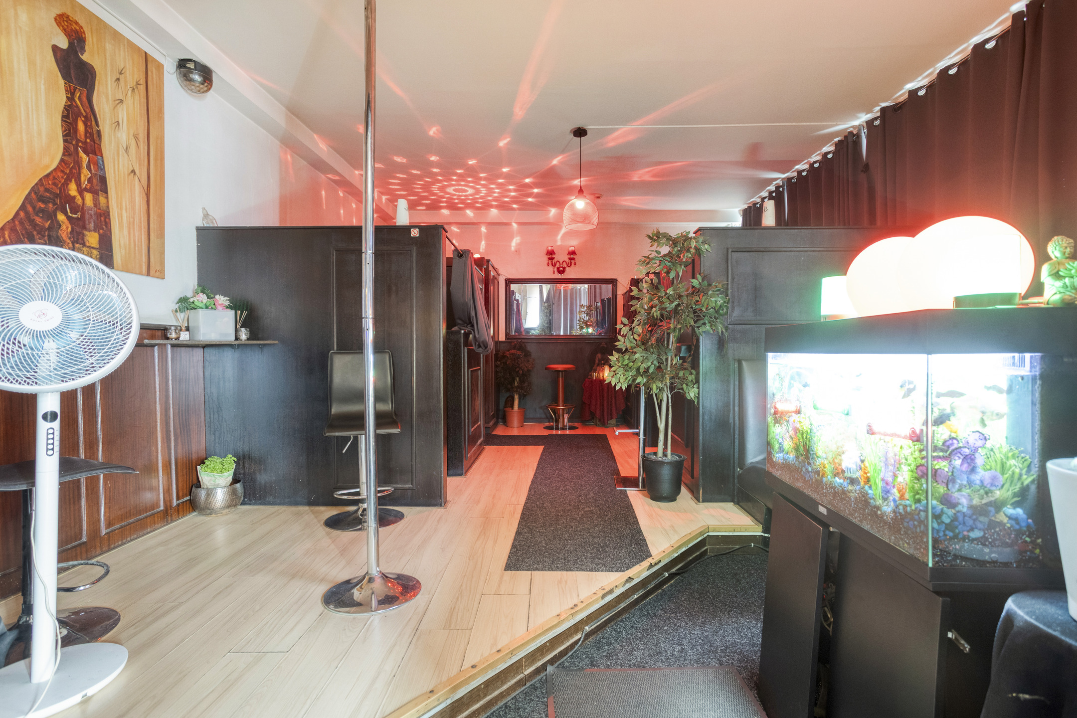 Commercial property with prime location in Hasselt - photo 4