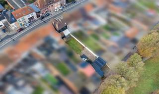 Spacieuse maison mitoyenne à vendre à Meenseweg 87 à Ypres. Cette maison prête à emménager à vendre est située sur un beau terrain de 475 m²...