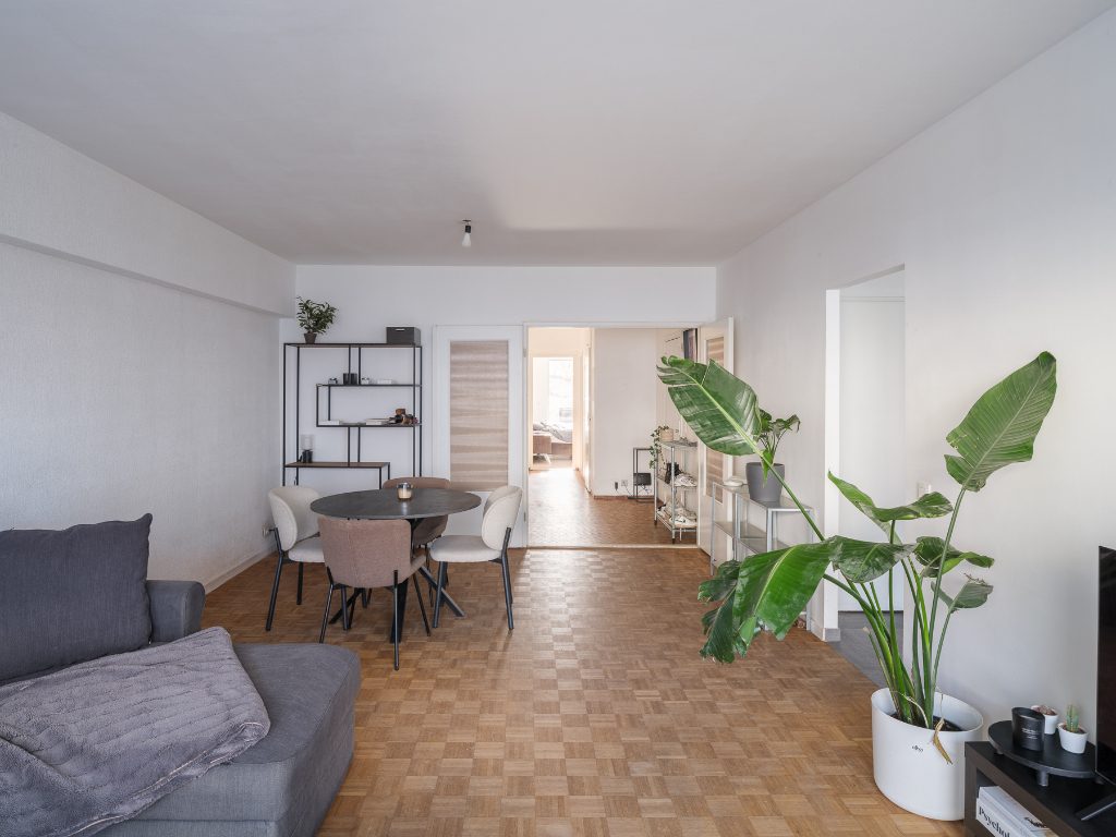 Instapklaar 2 slaapkamer appartement met terras en zonnige tuin - foto 4