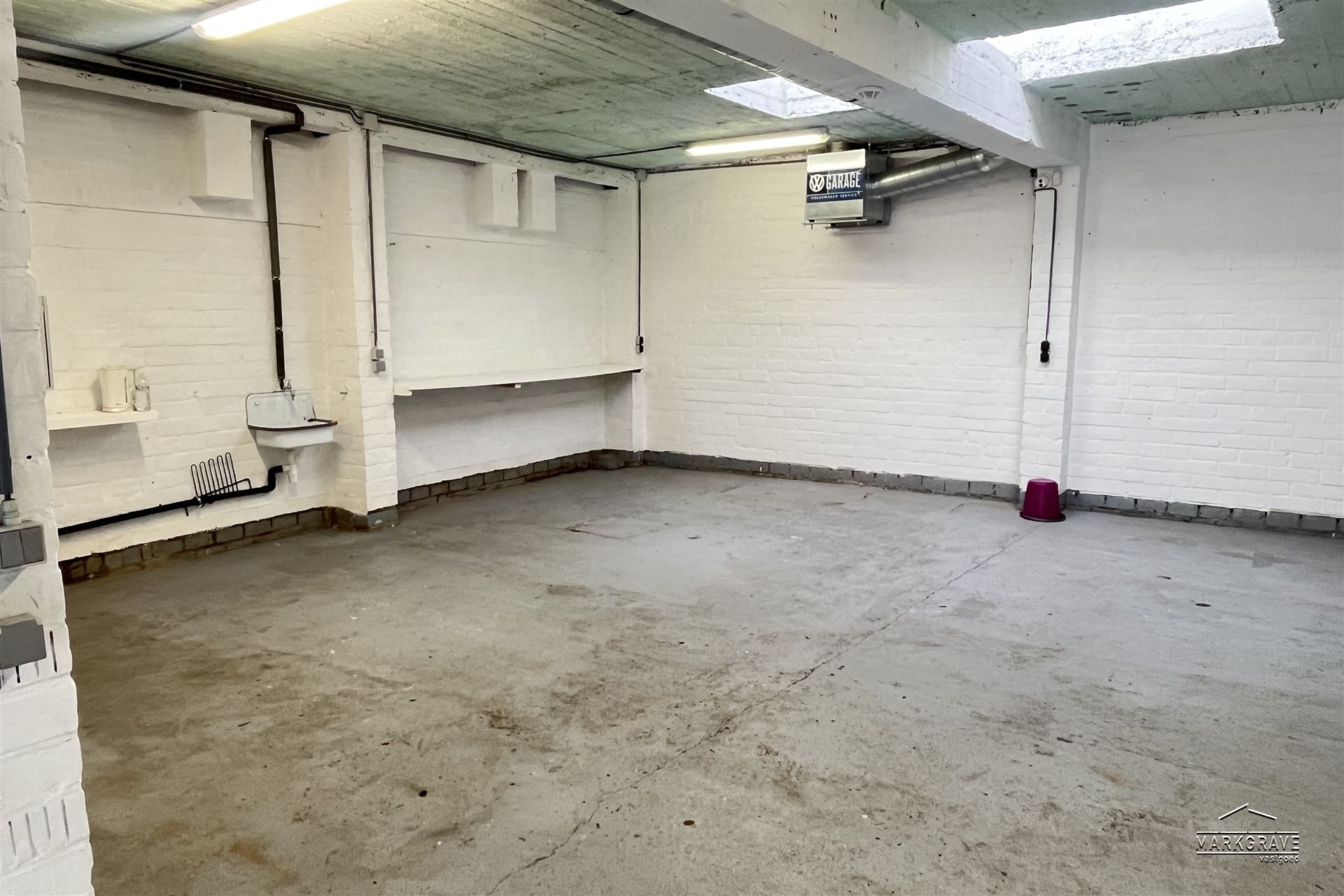 Garage/opslagruimte Stalling 100M² - foto 4