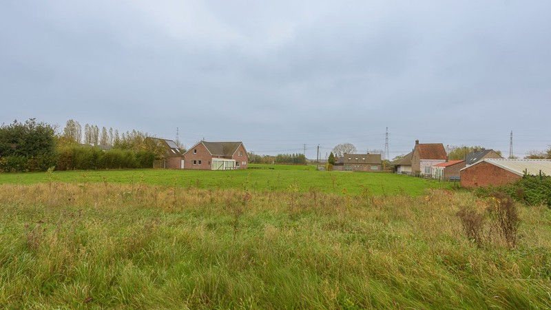 2 percelen bouwgrond/1 verkocht - photo 1