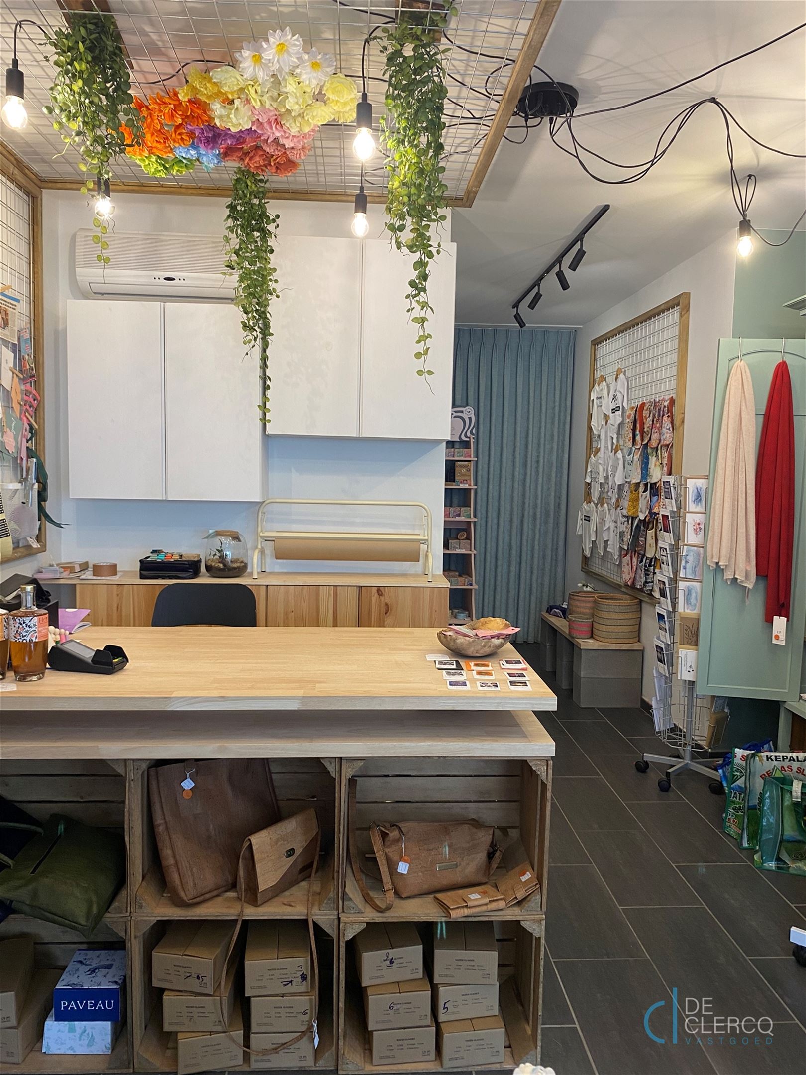 Commercial for rent in Lochristi - photo 4