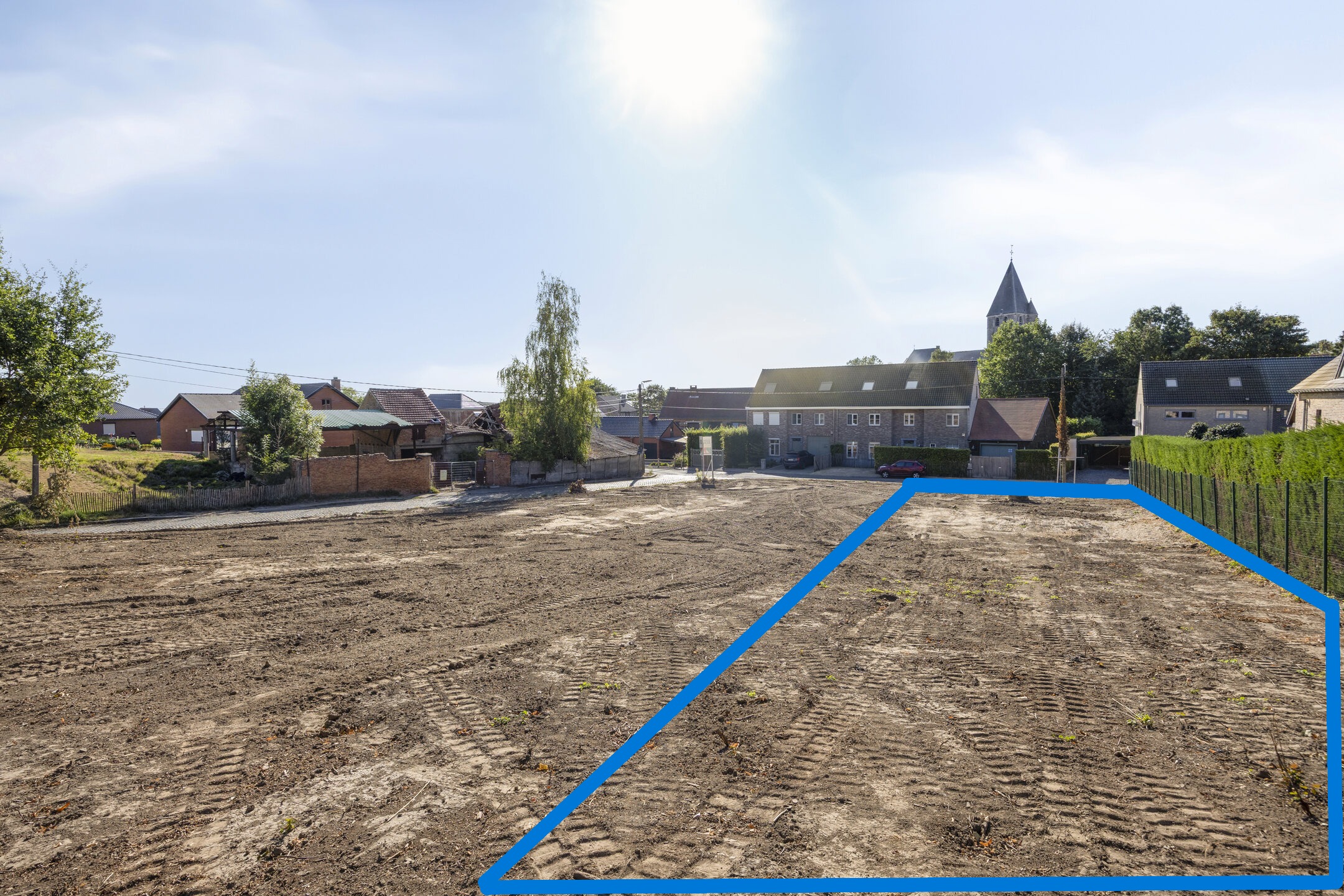 Bouwgrond HOB in rustige straat - photo 4