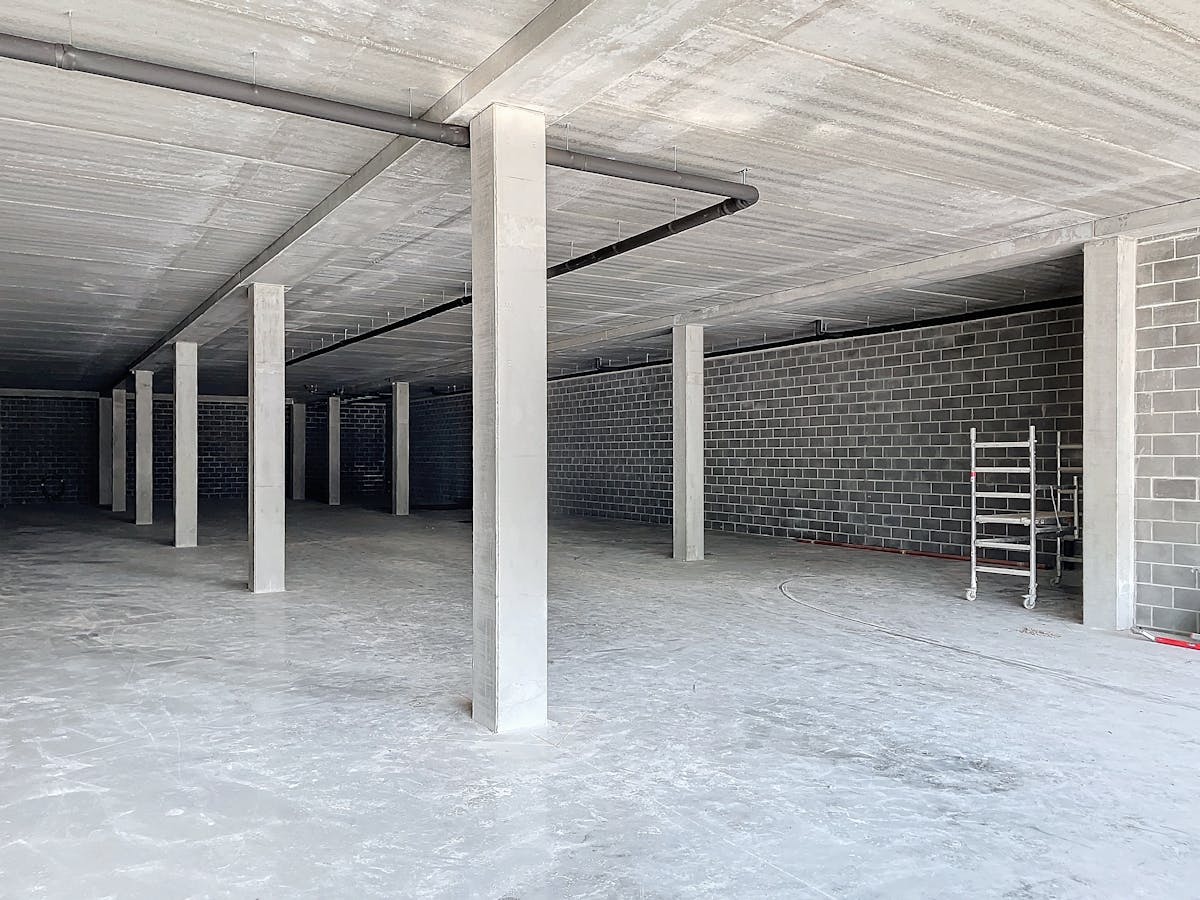 Nieuwbouw handelsruimte te huur (533 m²) te Veurne - foto 5