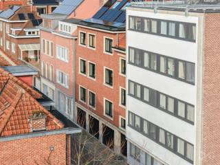 Op zoek naar een zorgeloze en duurzame investering of een instapklare studentenkamer in Leuven? Deze moderne studentenkamer van ca. 16 m² met...
