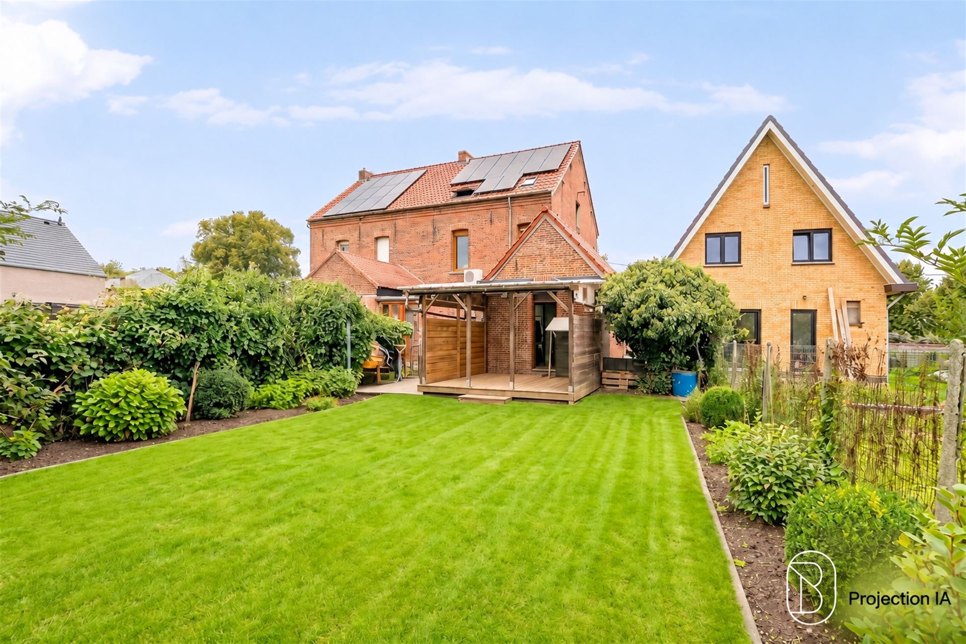 Huis met 5 slk en een tuin, op een ideale locatie! - foto 4