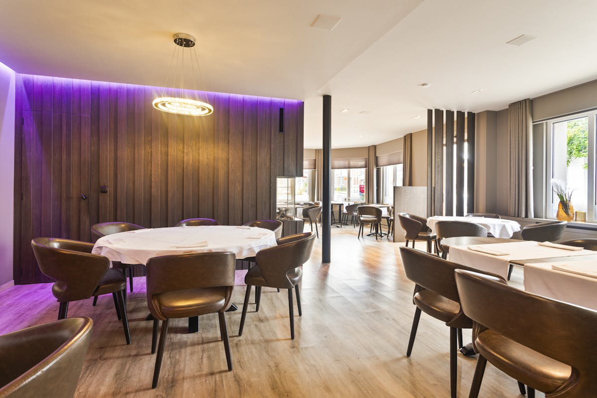 Instapklare horecazaak met woonst in het hartje van Rumbeke - foto 5