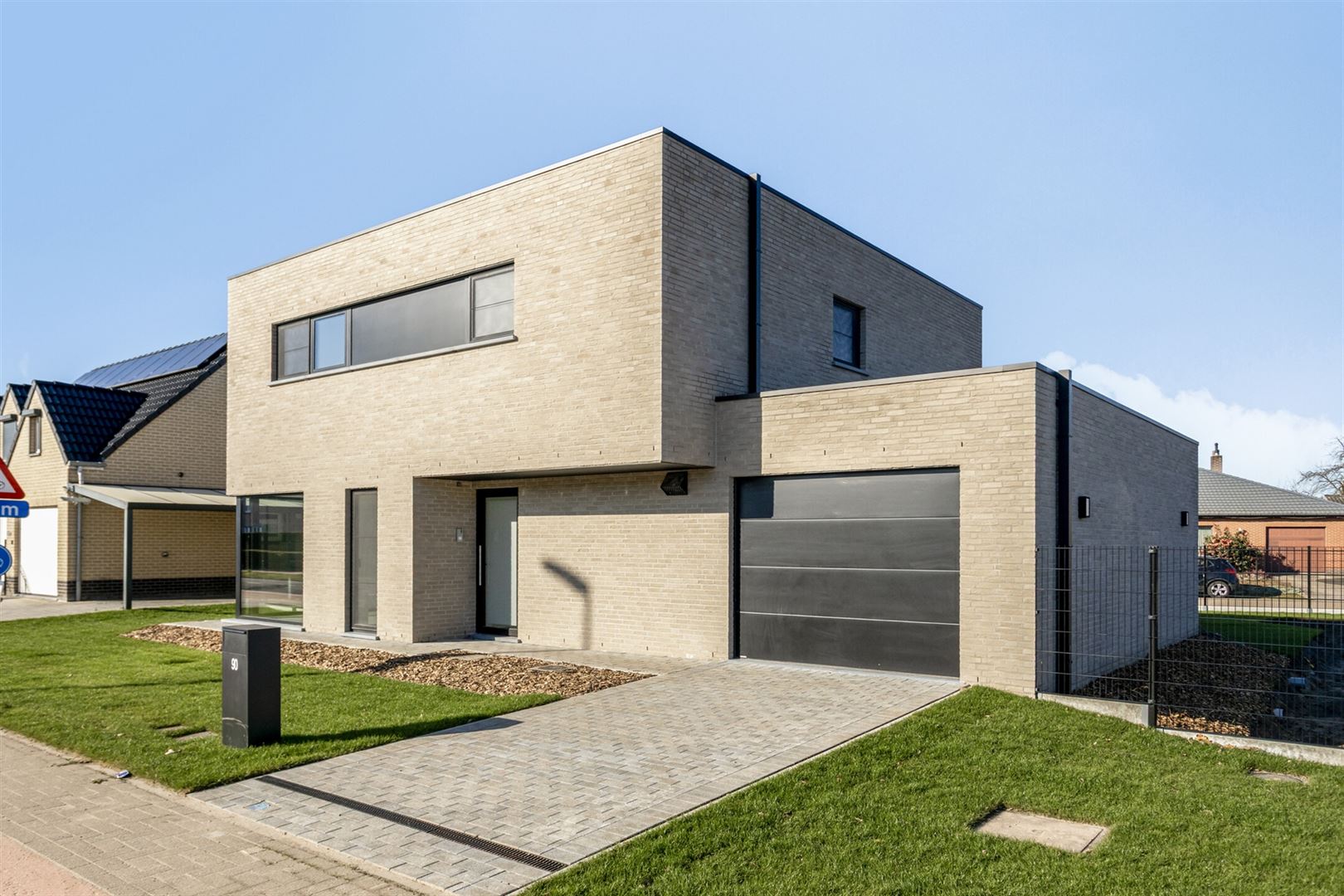 TE KOOP: Ruime nieuwbouwwoning met 3 slaapkamers te Pelt! - foto 2