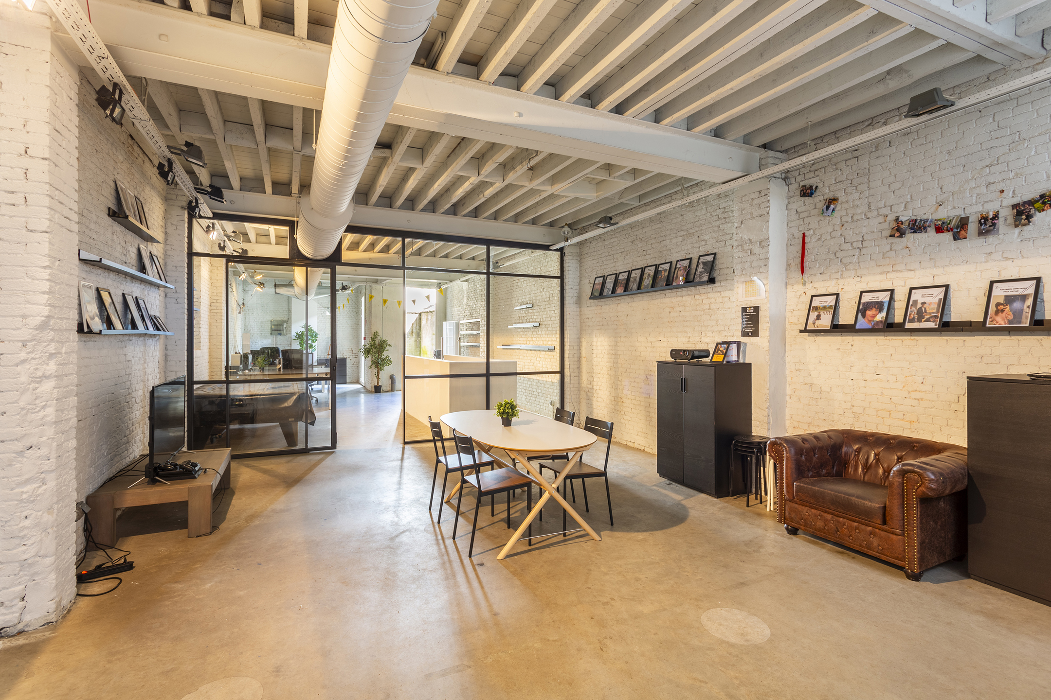 polyvalente opbrengsteigendom ca 483 m² op toplocatie Zuid - foto 1