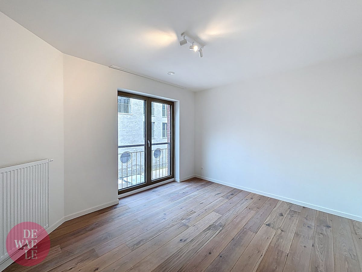 New built apartment with 2 bedrooms &amp; balcony at Tour&amp;Taxis - photo 5