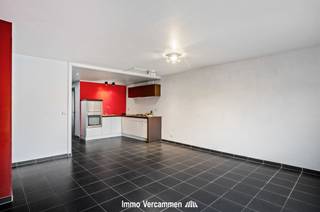 <p><span>Agréable appartement à la périphérie de Malines. L'appartement dispose de deux chambres à coucher, dont une chambre traversante, d'un espace de vie lumineux avec accès à une terrasse, d'une cuisine et d'une salle de bains pratiques, et d'un garage intérieur. Avec un accès facile au centre-ville et aux routes d'accès, il s'agit d'une résidence idéale pour ceux qui souhaitent vivre à proximité. Disponible à partir du 1er février 2026. </span></p>