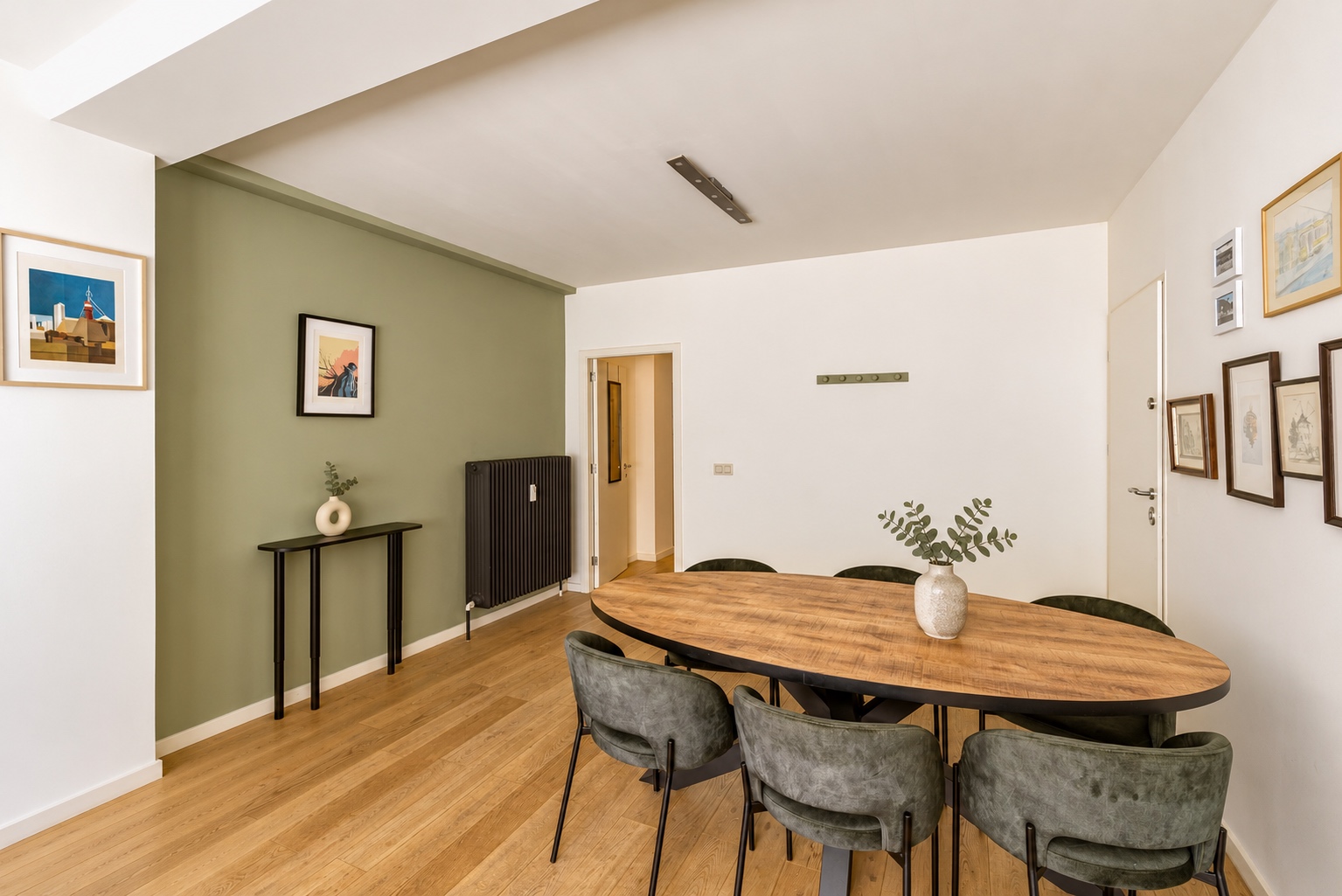 Ruim gelijkvloers 2 slk appartement in centrum Antwerpen - foto 4