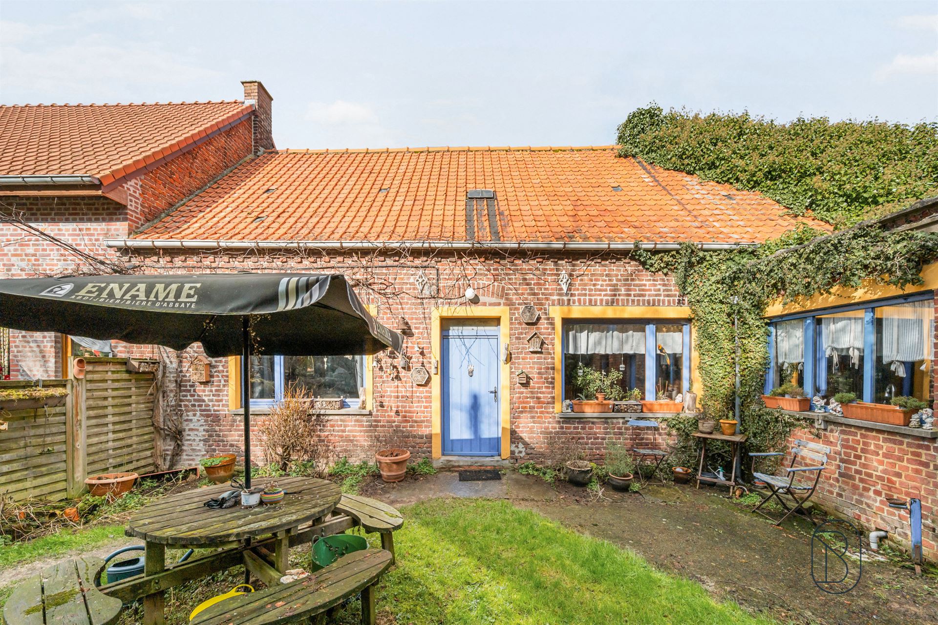 Hoeve met handelsruimte en woning, ideaal gelegen! - foto 5