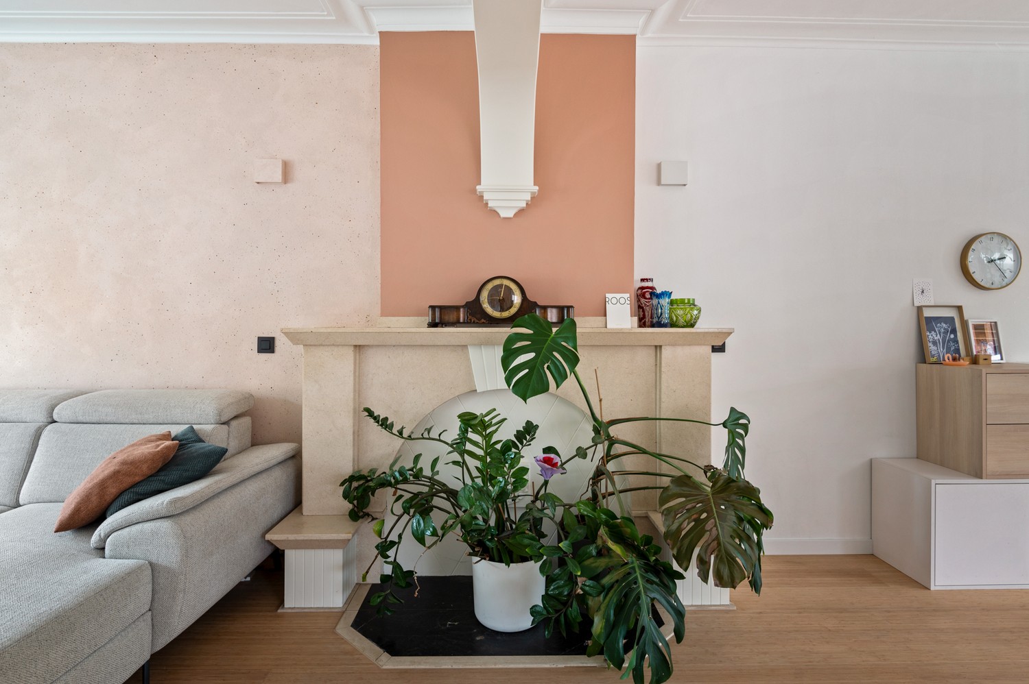 Instapklare woning met magazijn, 4 slaapkamers en 2 badkamers te Ranst! - foto 5