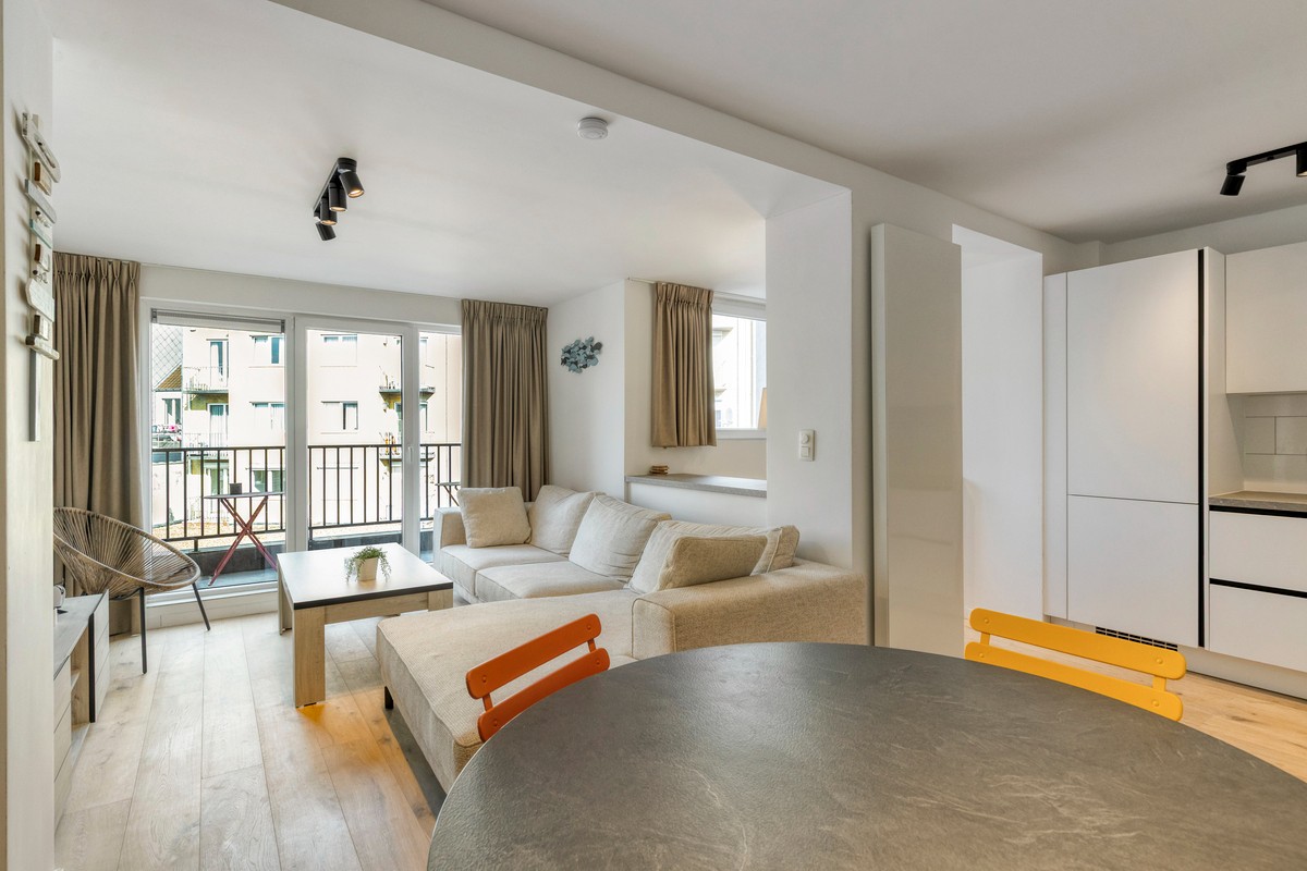 Appartement prêt à emménager à deux pas de la Grand-Place et de la plage. - photo 5