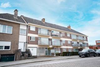 Ben je op zoek naar een instapklaar appartement op een uitstekende locatie in Kortrijk? Dan is dit ongetwijfeld wat je zoekt! Dit aangename...