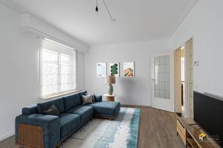 Instapklaar hoekappartement (88 m²) met 2 slaapkamers, garage en tuin (90 m²) in Edegem Het pand is rustig gelegen in een aangename woonwijk nabij...