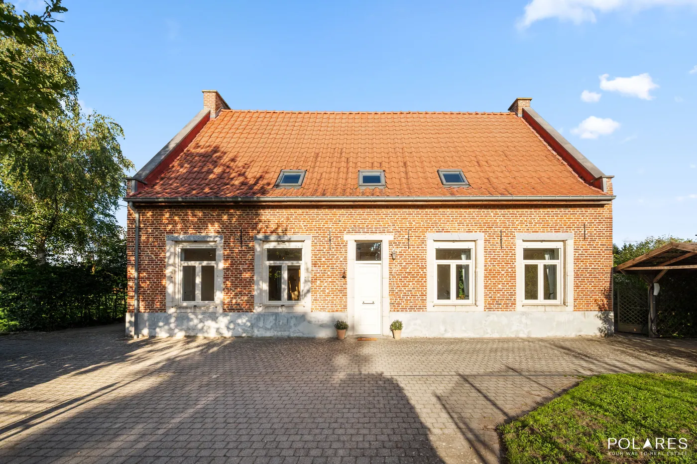 Historic mansion with modern comfort in the heart of Binkom - photo 4