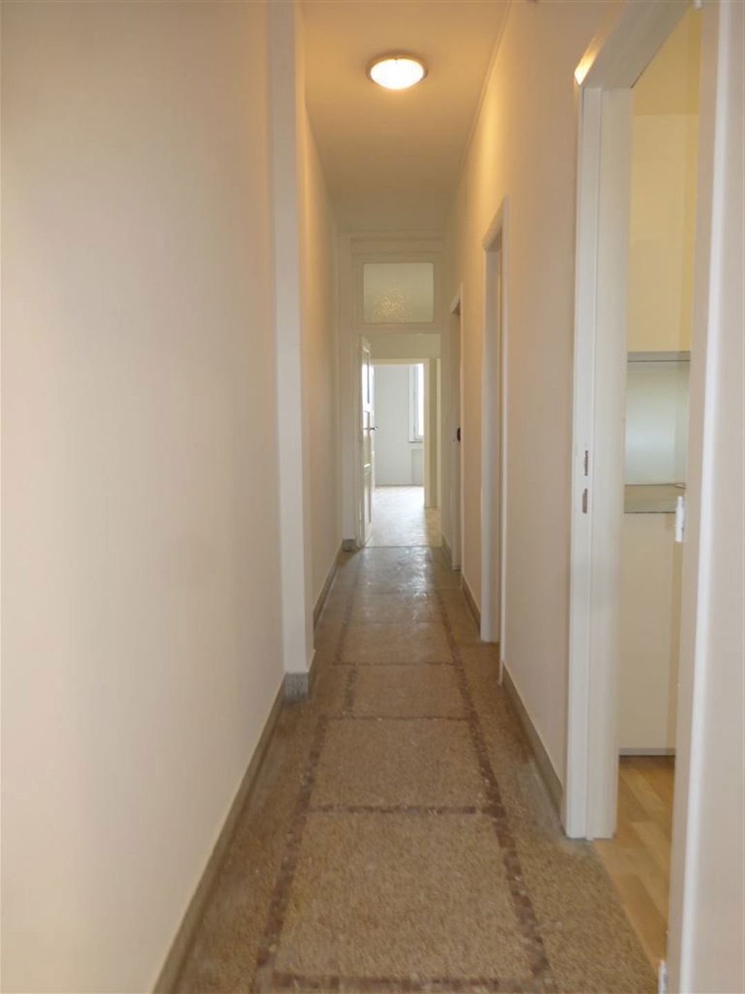 Appartement met 2 slaapkamers - Vlak bij de Beurs - foto 5