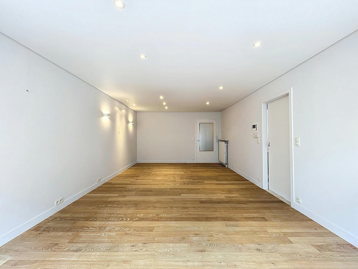 Instapklaar 2-slaapkamerappartement in centrum Kortrijk - foto 4