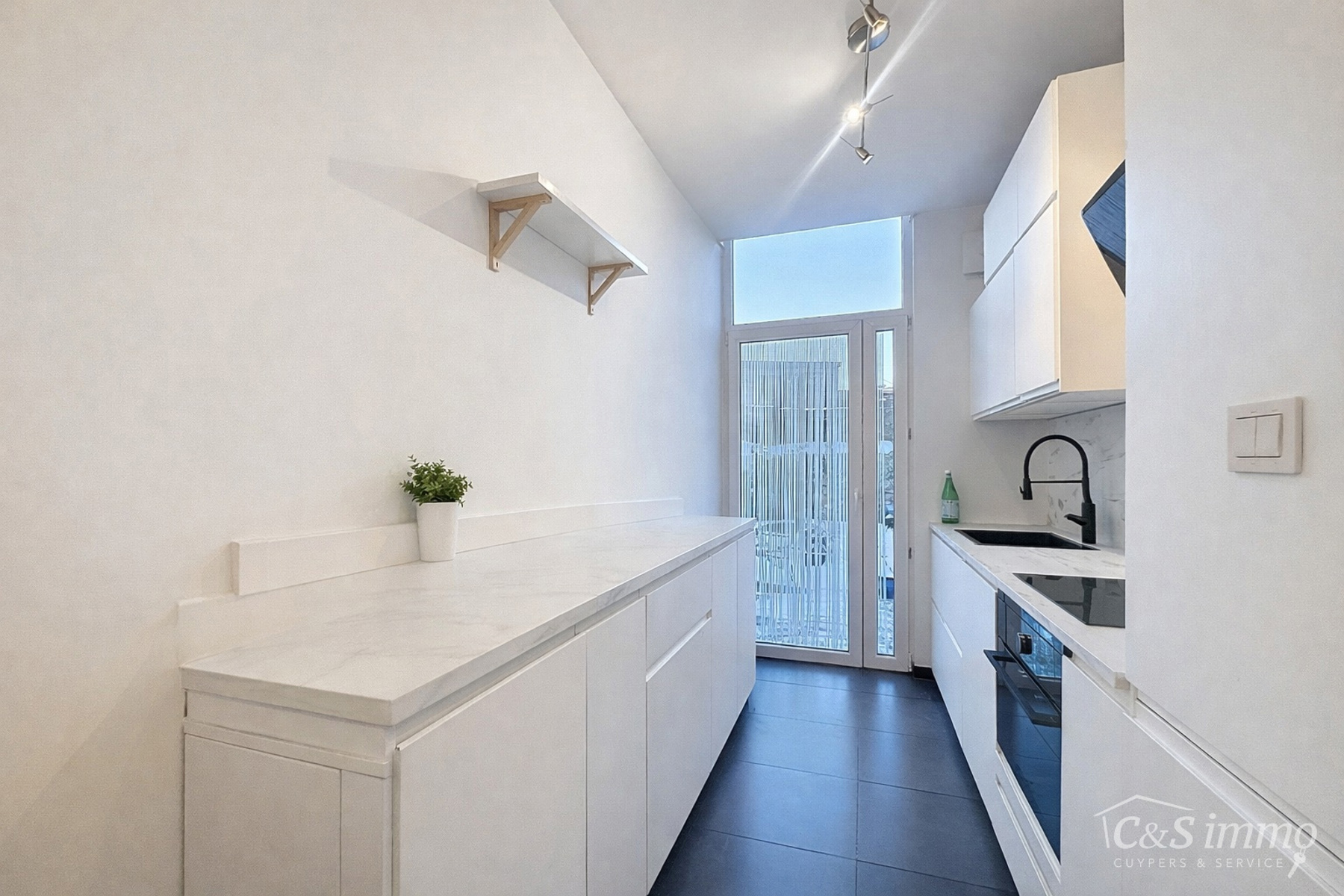 Appartement à louer à Anvers avec 2 chambres - photo 5