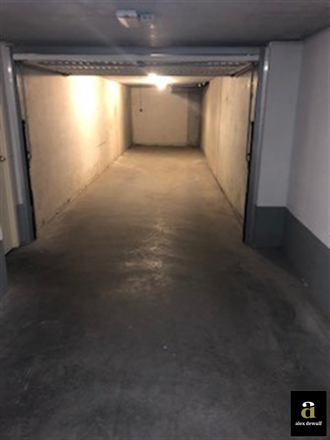 Garage for rent in Knokke-Heist - photo 3