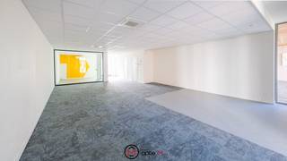 Commercial à vendre à Beringen