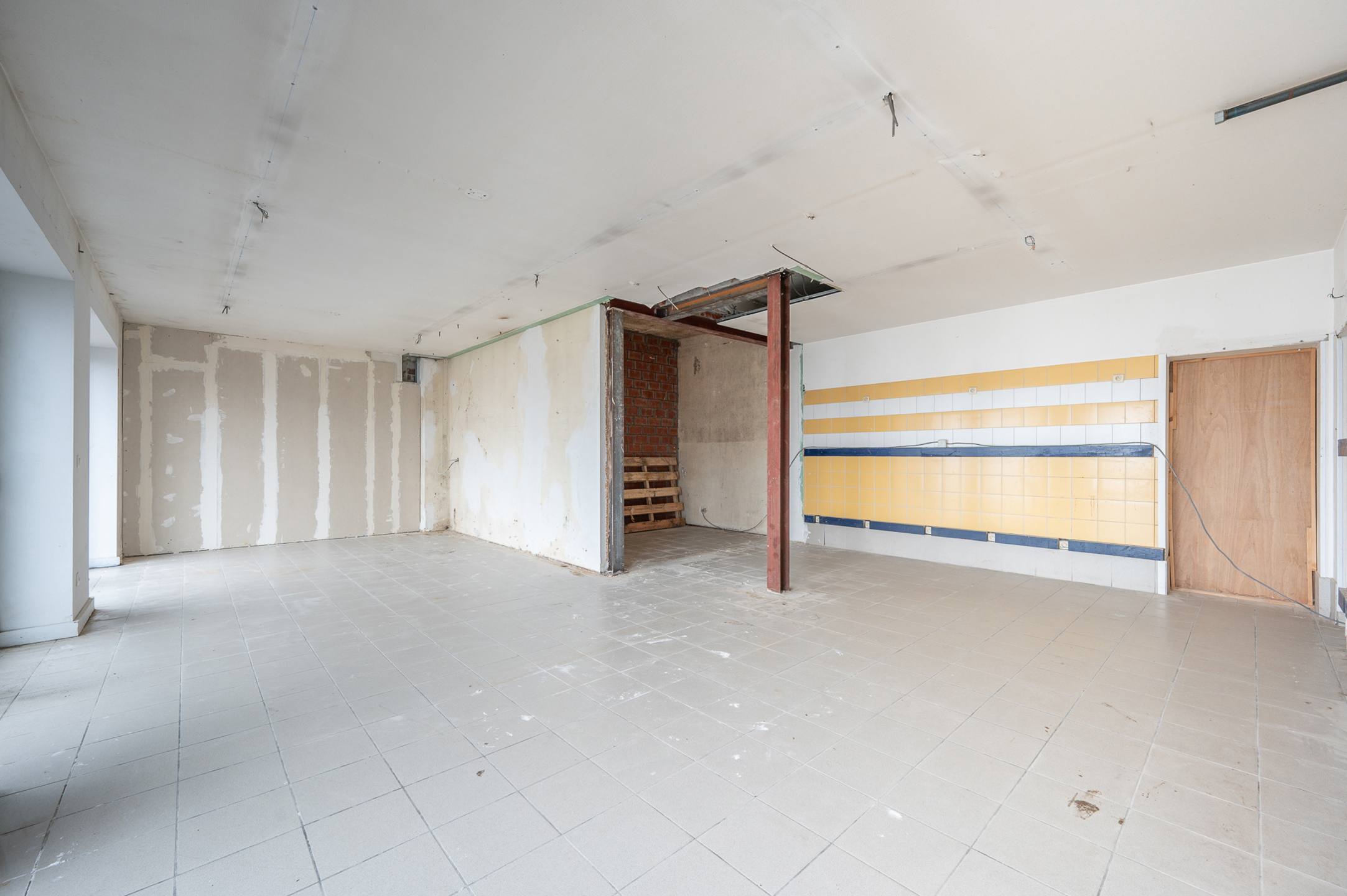 Commercial for rent in Zeebrugge - photo 4