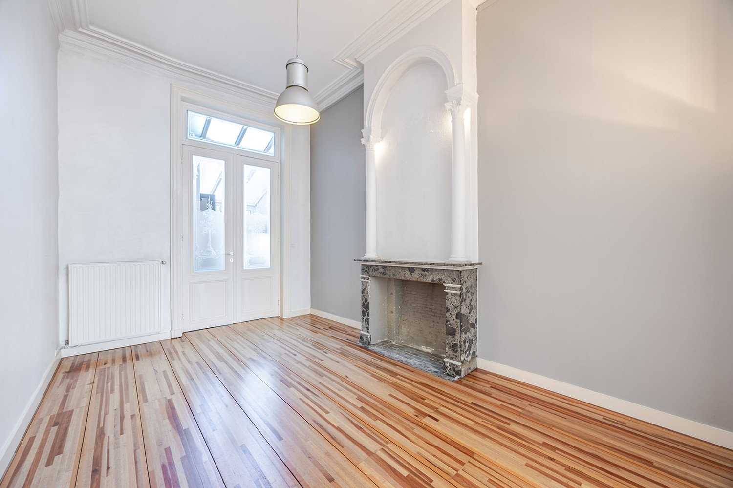 UNIEK gelijkvloersappartement met ZUIDGERICHTE stadstuin - foto 4