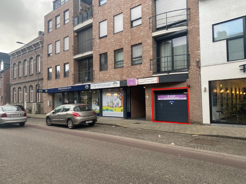 Ondergrondse parkeerplaatsen  (nr 8 en nr 9) centrum Geel - foto 5
