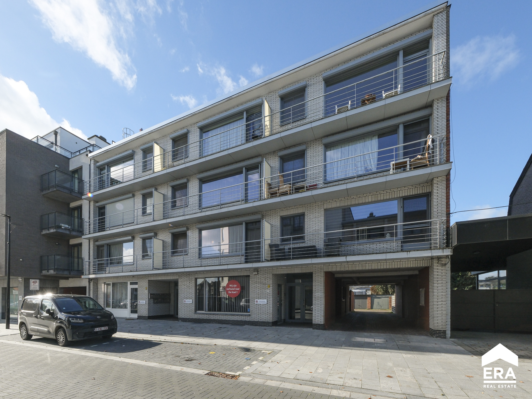 Gelijkvloers appartement in centrum Neerpelt - foto 1