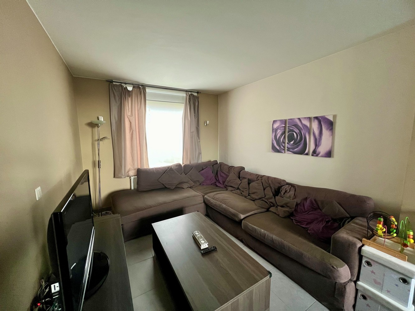 Gerenoveerde woning met prachtig uitzicht te huur! - foto 3