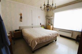 Welkom in deze charmante woning in hartje Roeselare, een uitstekende keuze voor wie op zoek is naar knusse gezinswoning met potentieel. Deze...