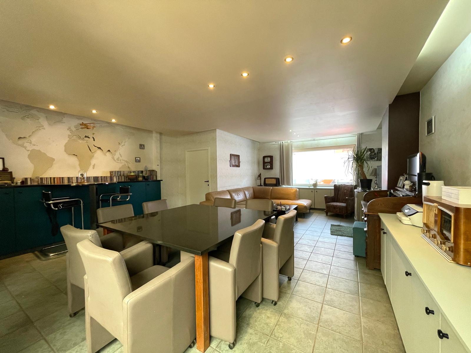 Wevelgem-Instapklare woning met 4 slaapkamers, tuin + garage - foto 3