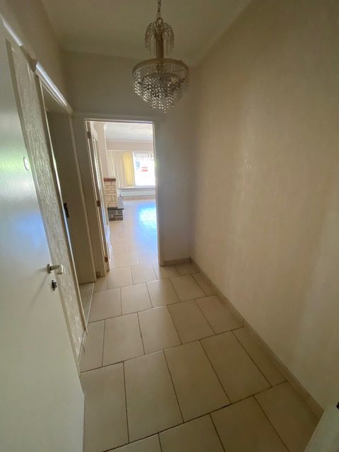 Appartement te koop in Sint-Niklaas met 1 slaapkamer - foto 2
