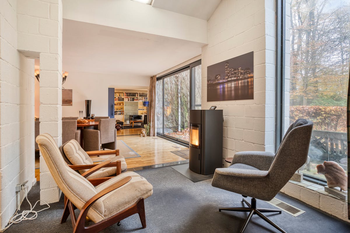 Te renoveren architectuurwoning op 2.303m² in Schilde - foto 2