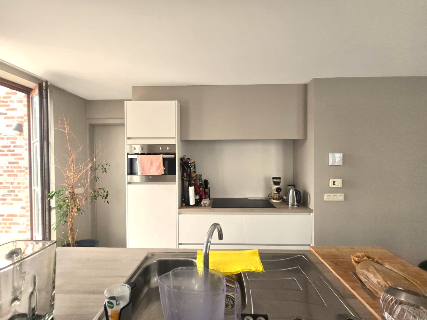 Ruim hoek appartement op de eerste verdieping in het dorp van Bachte-Maria-Leerne. - foto 5