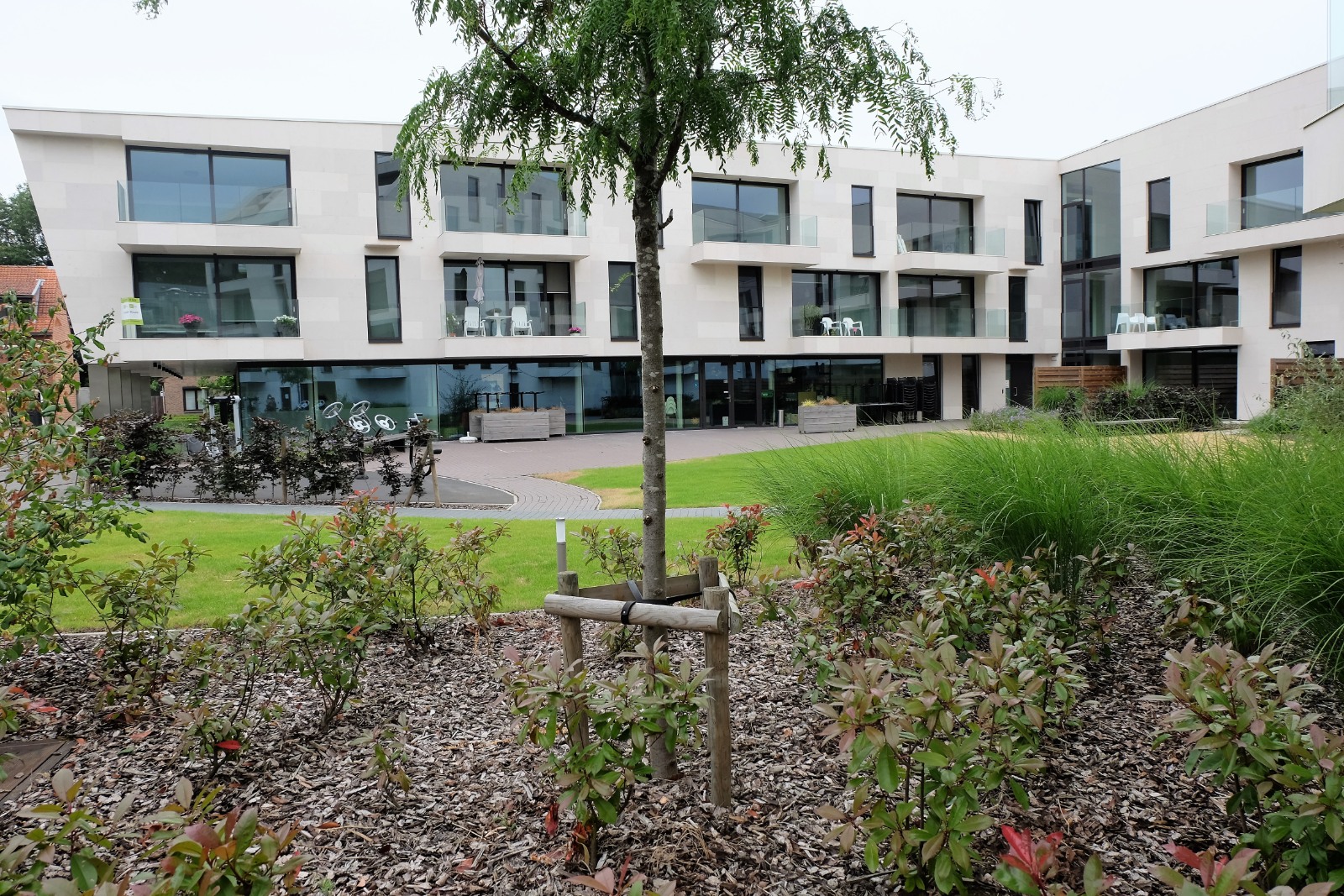 Modern licht appartement te Bornem - photo 1