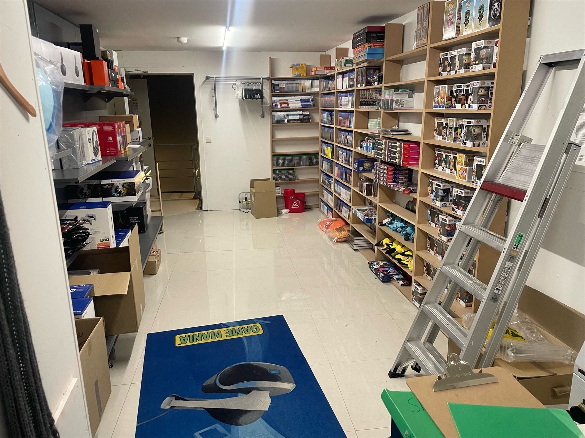 Handelspand in het centrum van de stad - foto 5