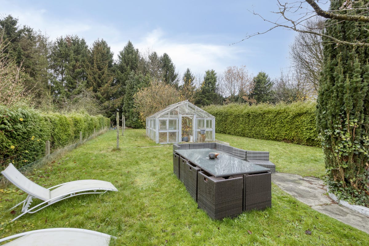 Open huis met 3 slaapkamers en ruime tuin in Brecht. - foto 5