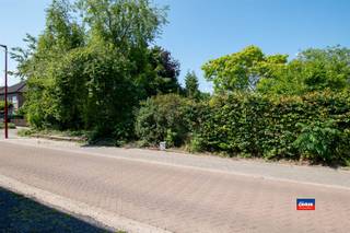 LINT | TERRAIN A BATIR D'UNE LARGEUR DE RUE DE 10,5m SUR UN TERRAIN TOTAL DE 449m² |POSSIBILITÉ DE CONSTRUIRE UN BÂTIMENT SEMI-OUVERT / ORIENTATION À...